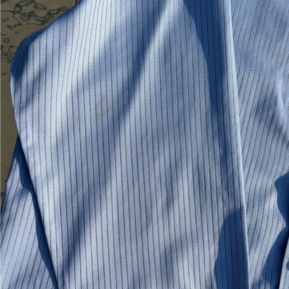 Calvin Klein Men’s Large Dress Shirt - Picture 7 of 7